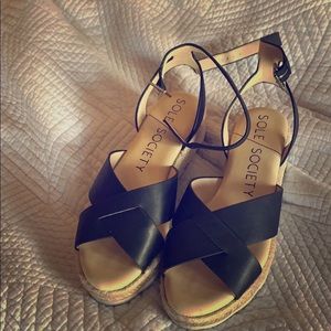 VERRYN SPORT TRED SANDAL